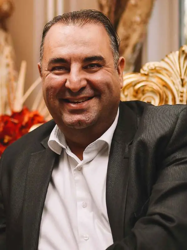 Salar Azimi