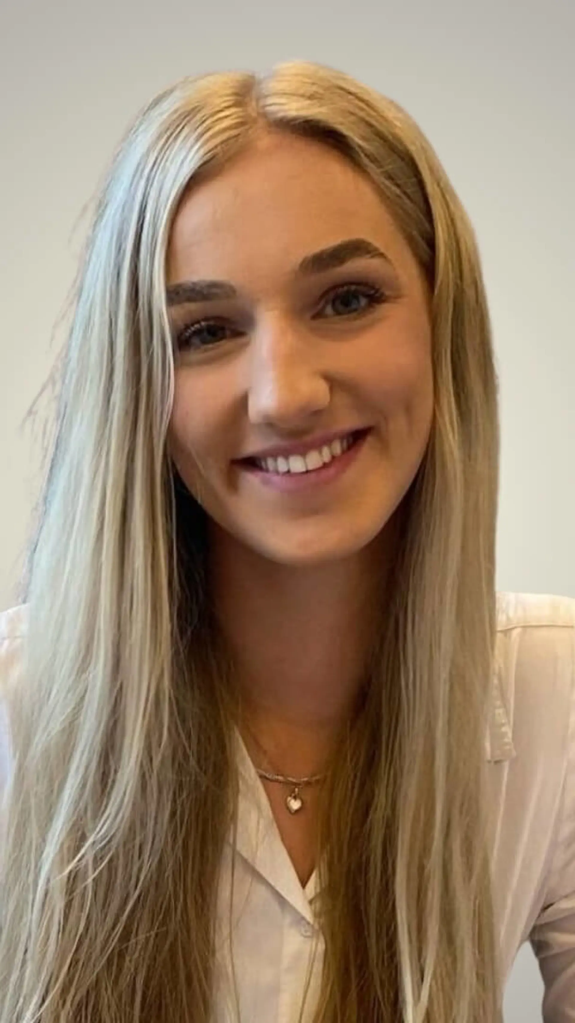 Evita Logtenberg - <p>Jonge ondernemer met expertise in sportkleding, sociale media, en het combineren van school en ondernemerschap.</p>