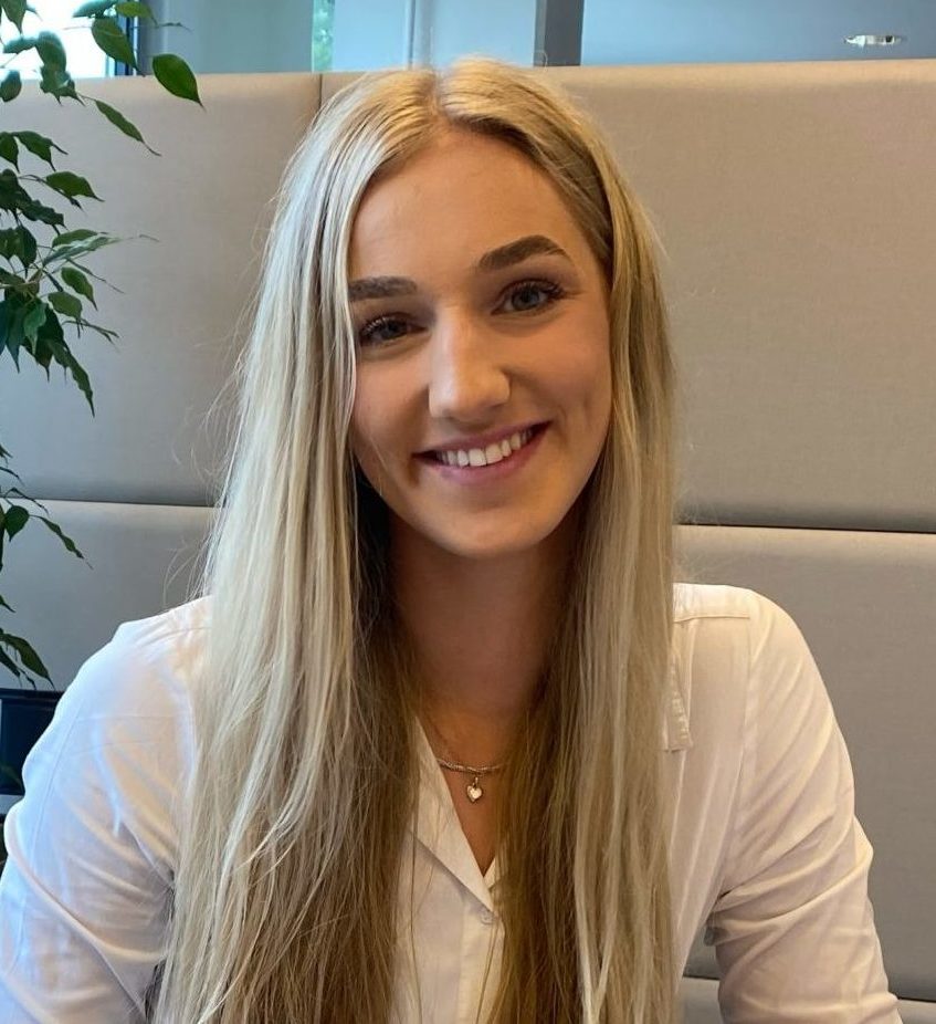 Evita Logtenberg - <p>Jonge ondernemer met expertise in sportkleding, sociale media, en het combineren van school en ondernemerschap.</p>